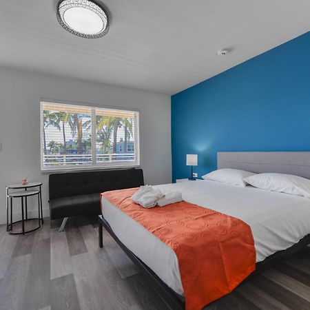 Amazing Balcony Studio At The Beach With Parking -M44 Hollywood Extérieur photo